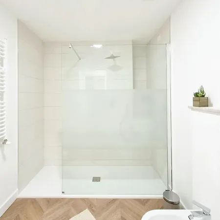 Glamour By Accomodo 住宿加早餐酒店 4*