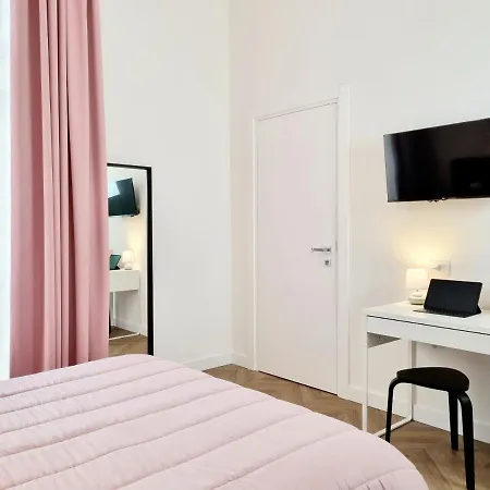 Glamour By Accomodo Кальяри