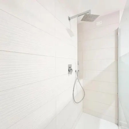Glamour By Accomodo Nocleg ze śniadaniem 4*