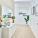 Glamour By Accomodo 4*