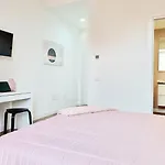Bed & Breakfast Glamour By Accomodo 4*